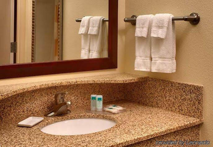 Springhill Suites Lehi At Thanksgiving Point Экстерьер фото